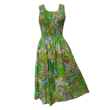 Load image into Gallery viewer, Green Paisley Cotton Maxi Dress UK One Size 14-24 EE16