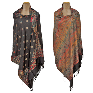 Reversible Shawl W32