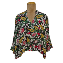 Load image into Gallery viewer, Black floral Crop Top OneSize 8-18