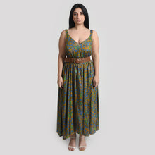 Load image into Gallery viewer, Henna vines Maxi Dress Size 14-30 SM9