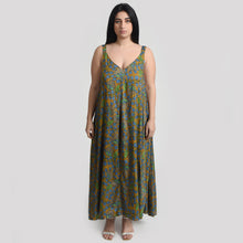 Load image into Gallery viewer, Henna vines Maxi Dress Size 14-30 SM9