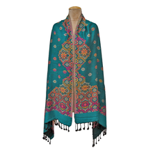Load image into Gallery viewer, Reversible Shawl W24