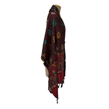 Load image into Gallery viewer, Reversible Shawl W6