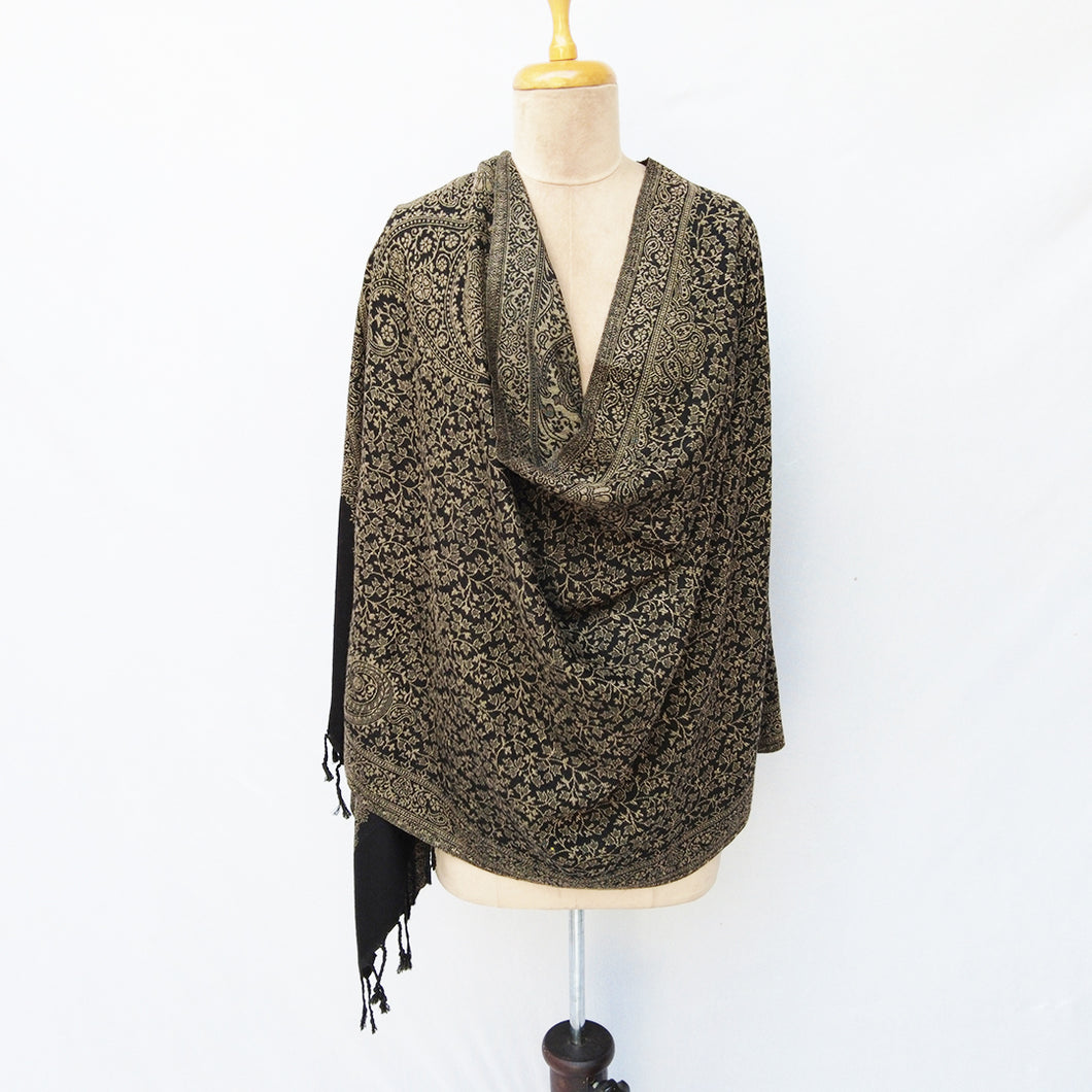 Black Reversible Rectangle Warm Shawl WS13