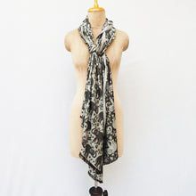 Load image into Gallery viewer, Black Elephant Reversible Rectangle Viscose Shawl WS40