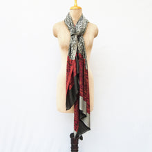 Load image into Gallery viewer, Black Reversible Rectangle Viscose Shawl WS42