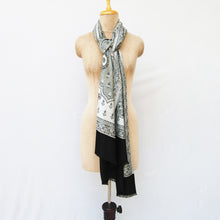 Load image into Gallery viewer, Paisley Rectangle Viscose Shawl WS53