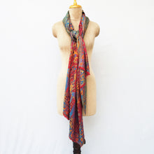 Load image into Gallery viewer, Red Reversible Rectangle Viscose Shawl WS58