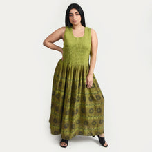 Load image into Gallery viewer, Henna Tie Dye Maxi Dress UK  One Size 14-24 TD5