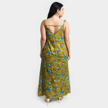 Load image into Gallery viewer, Heena Floral Maxi Dress Size 14-30 SM2