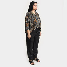 Load image into Gallery viewer, Black Paisley Crop Top OneSize 8-18
