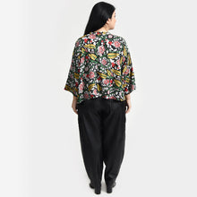 Load image into Gallery viewer, Black floral Crop Top OneSize 8-18