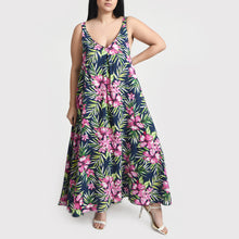 Load image into Gallery viewer, Navy Floral Maxi Dress Size 14-30 SM6