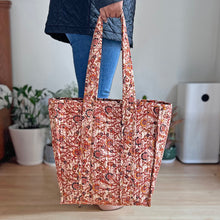 Load image into Gallery viewer, Hand Printed Quilted Tote Bag