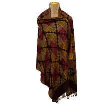 Load image into Gallery viewer, Reversible Shawl S8